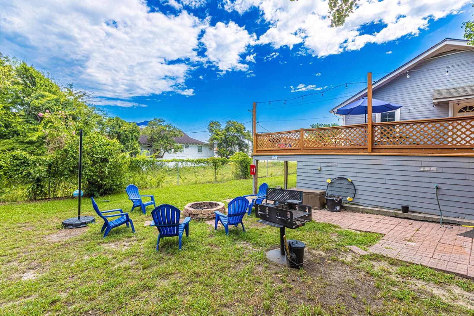 Gorgeous Centrally Located Ocean View 2 King, Huge Private Yard & Deck, Firepit, Bbq, & Game Tables Миртл-Бич Экстерьер фото